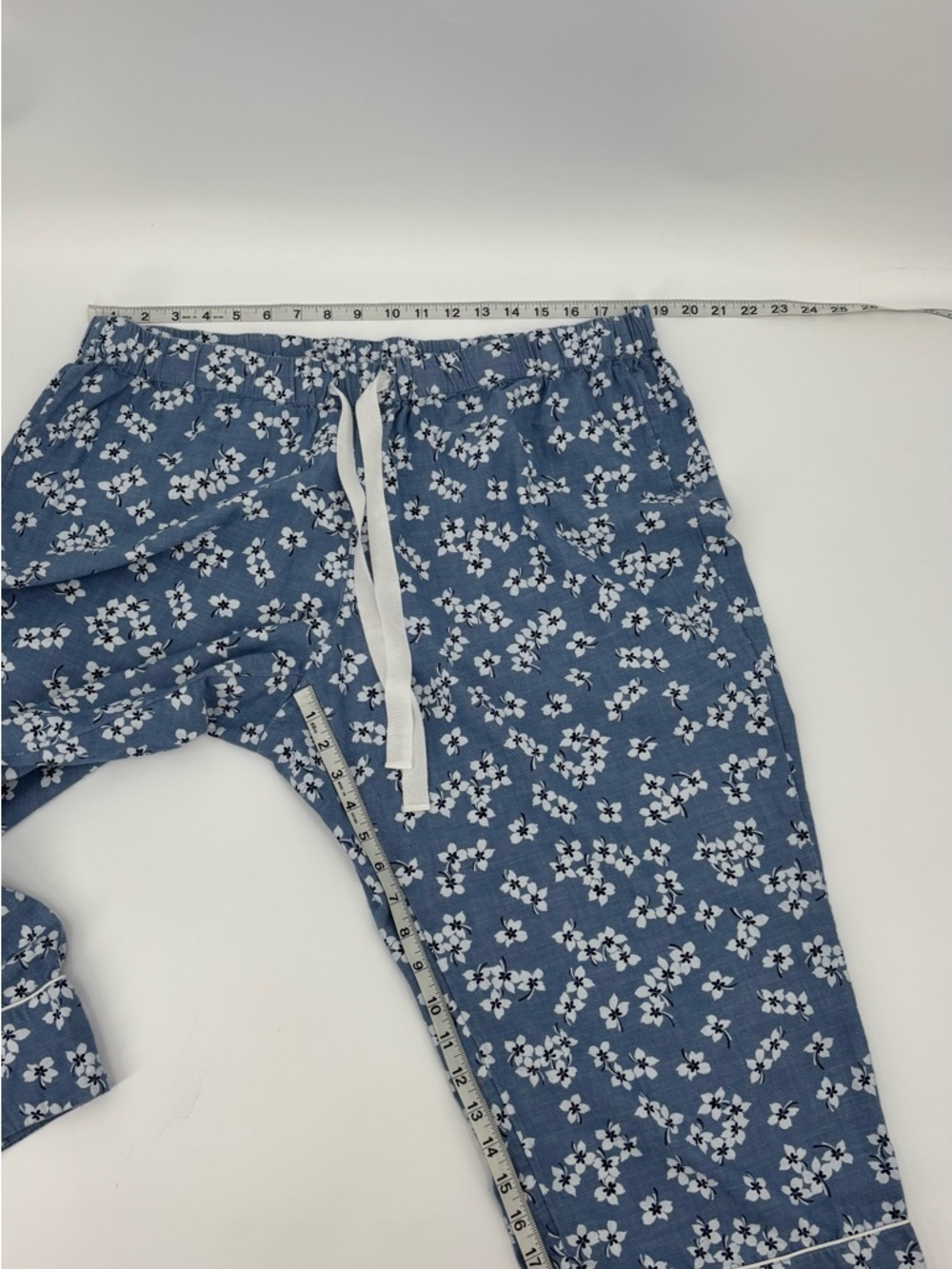 Draper James Land End Floral Chambray Pajama Set - Picture 15 of 16